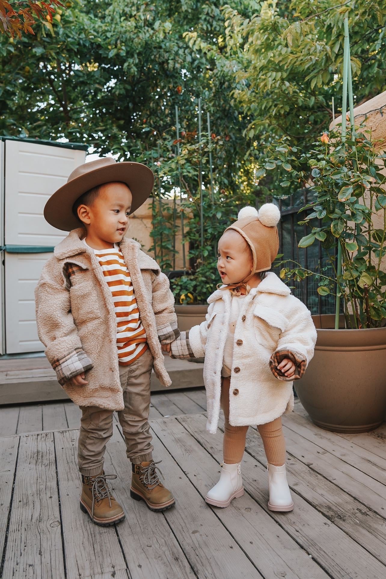 Teddy Shacket - Frosted Sugar - Orcas Lucille